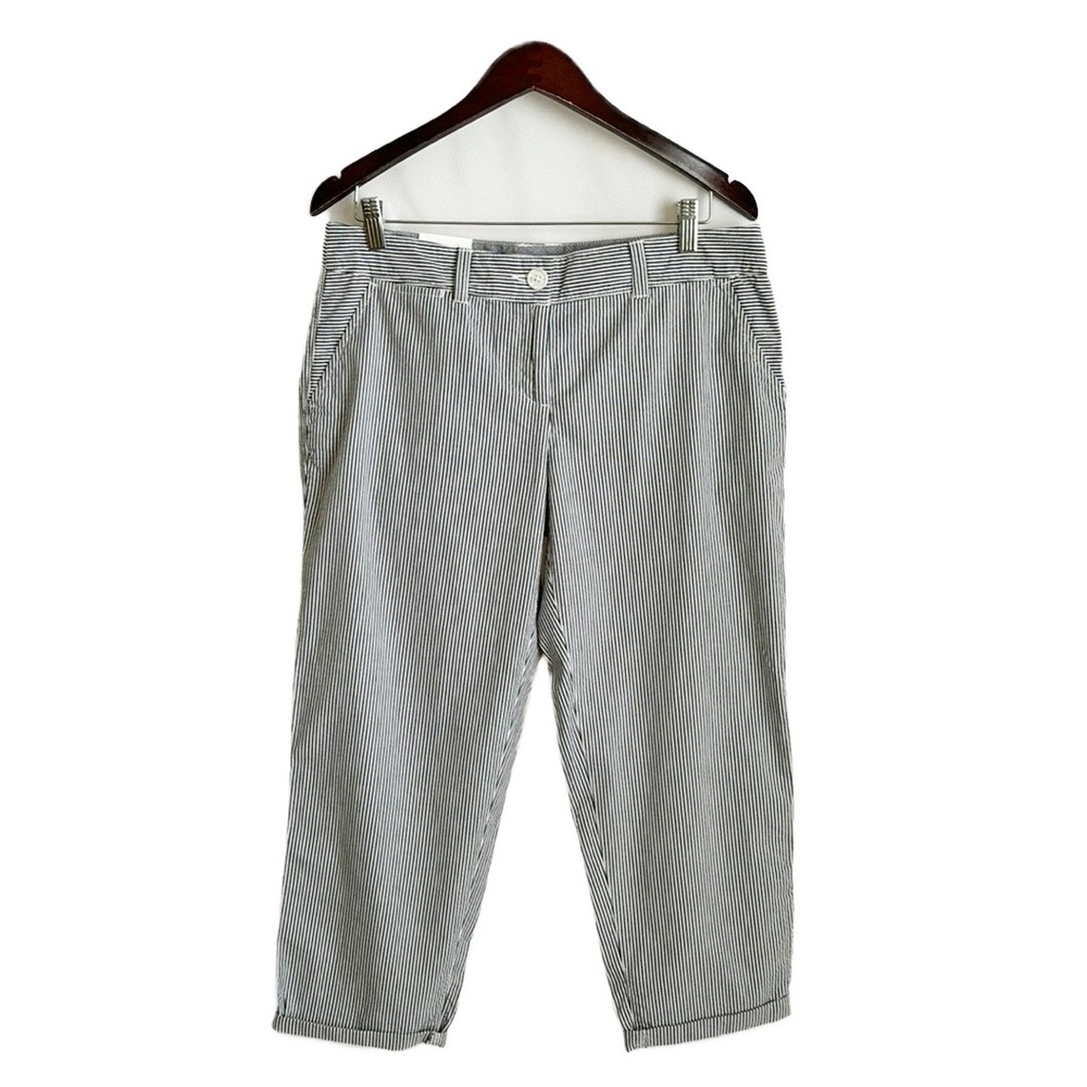 Crown & Ivy Seersucker Cropped Pants